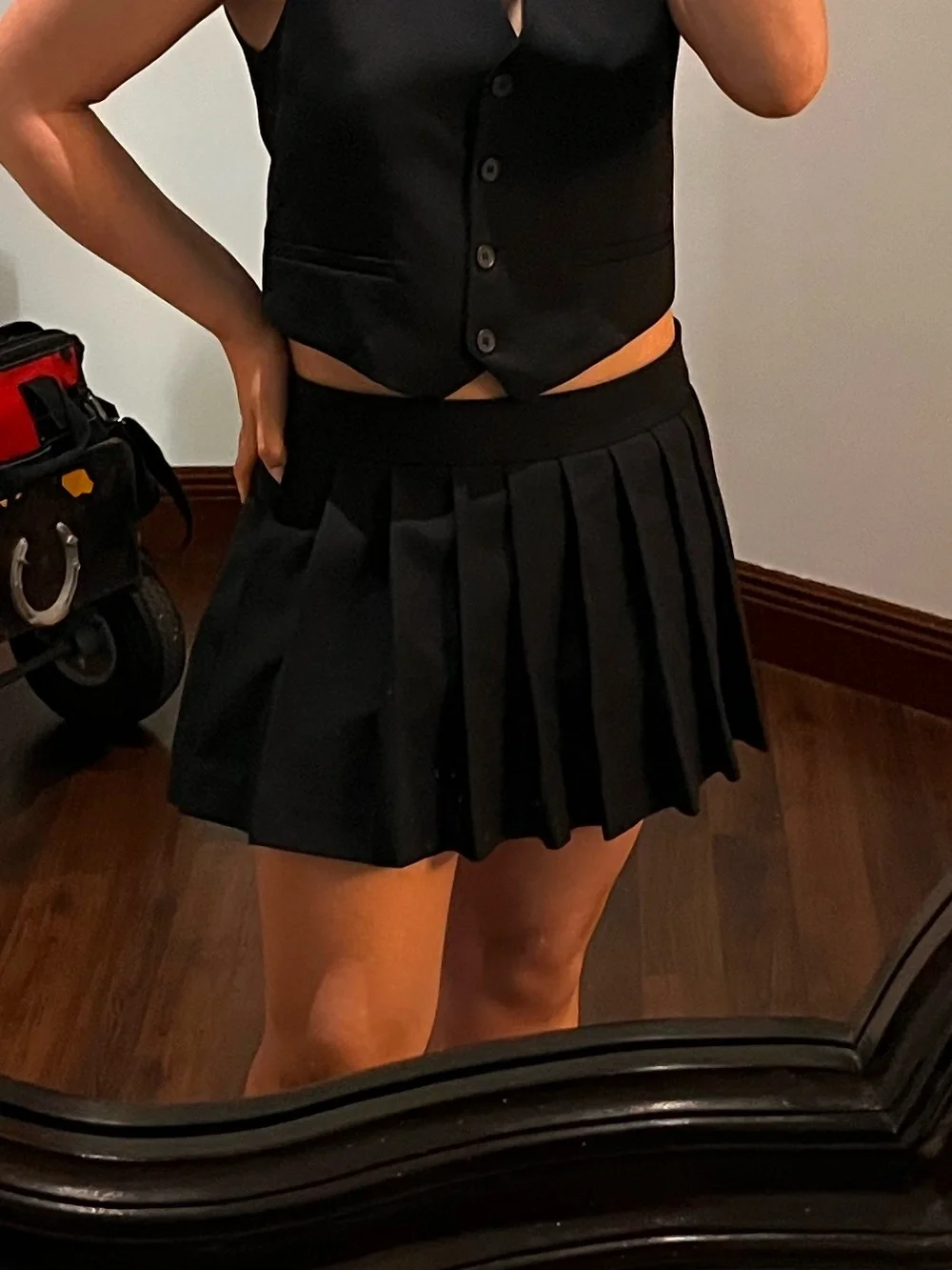 Zara Black Pleated Mini Skirt
